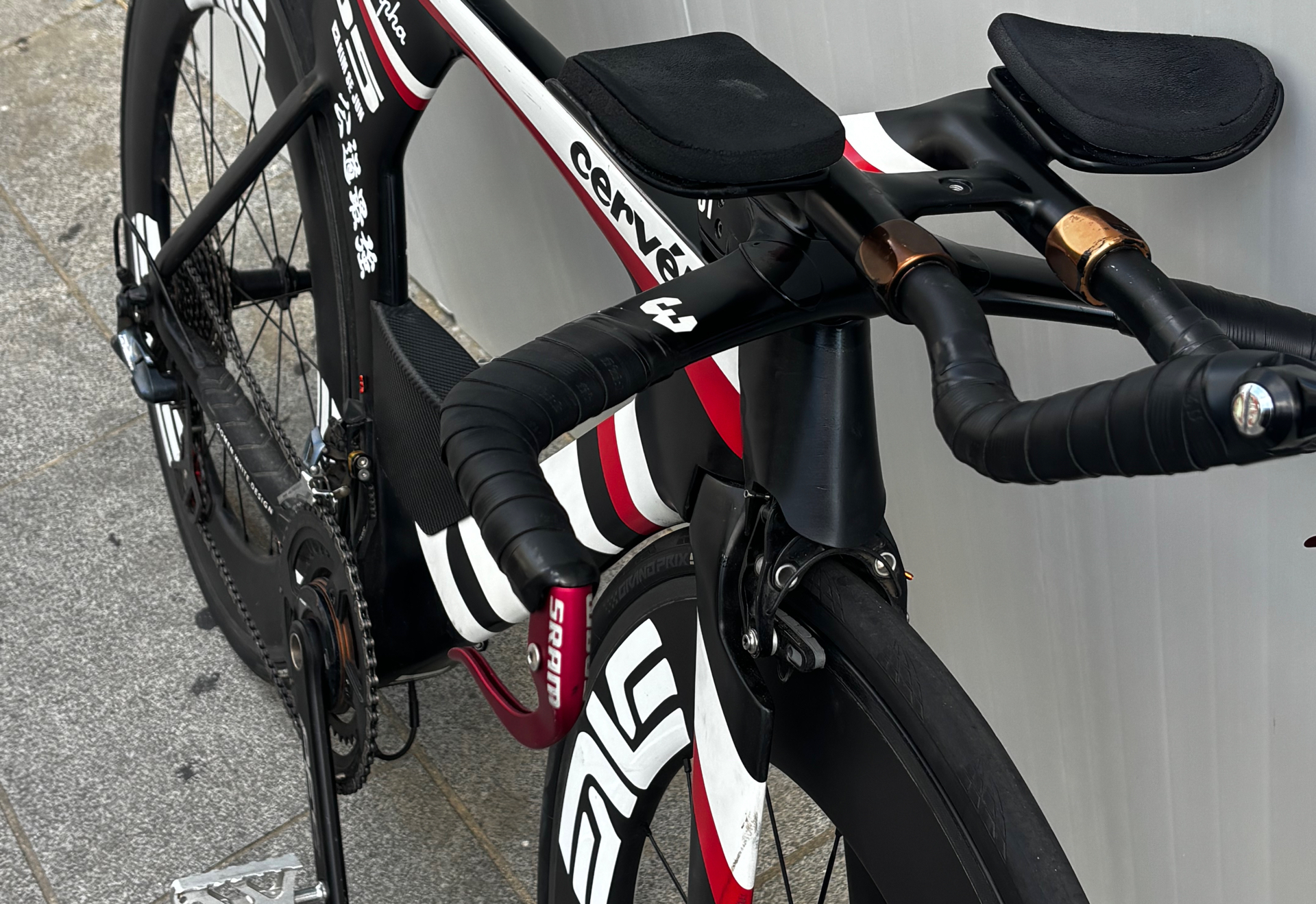 Cervélo P5 six 로드 자전거 셋업 사진 3
