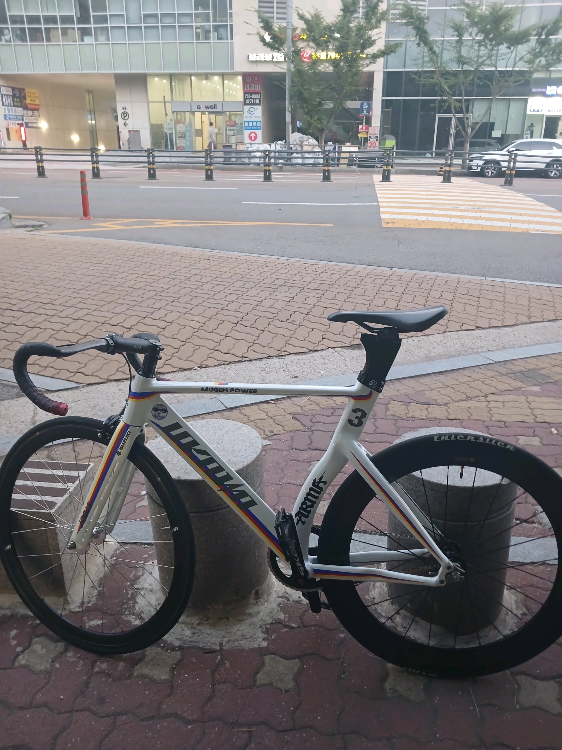 언노운만탐