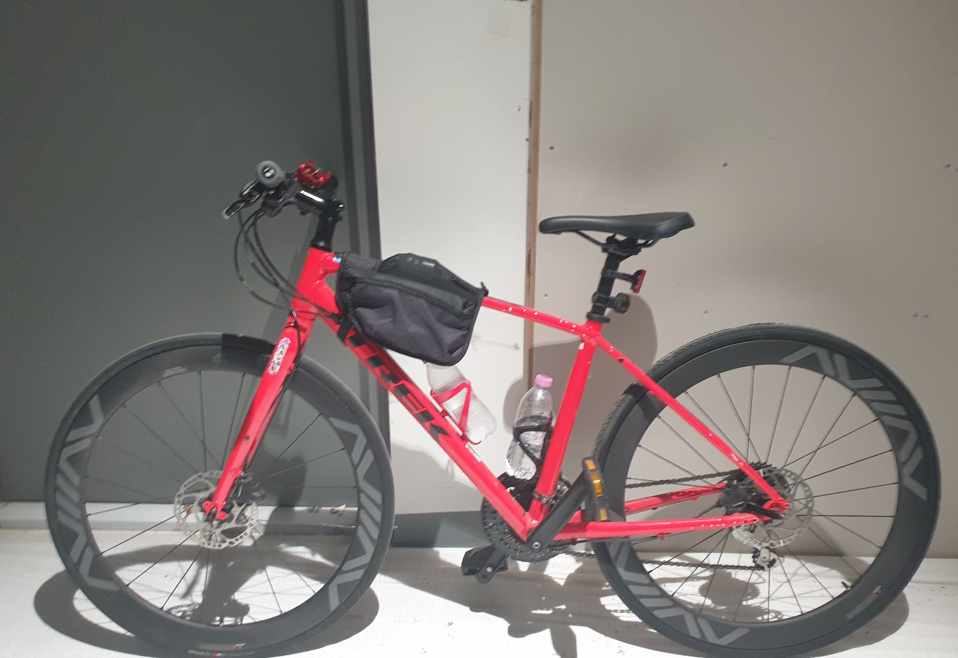 Trek FX2 자전거 셋업 사진 2