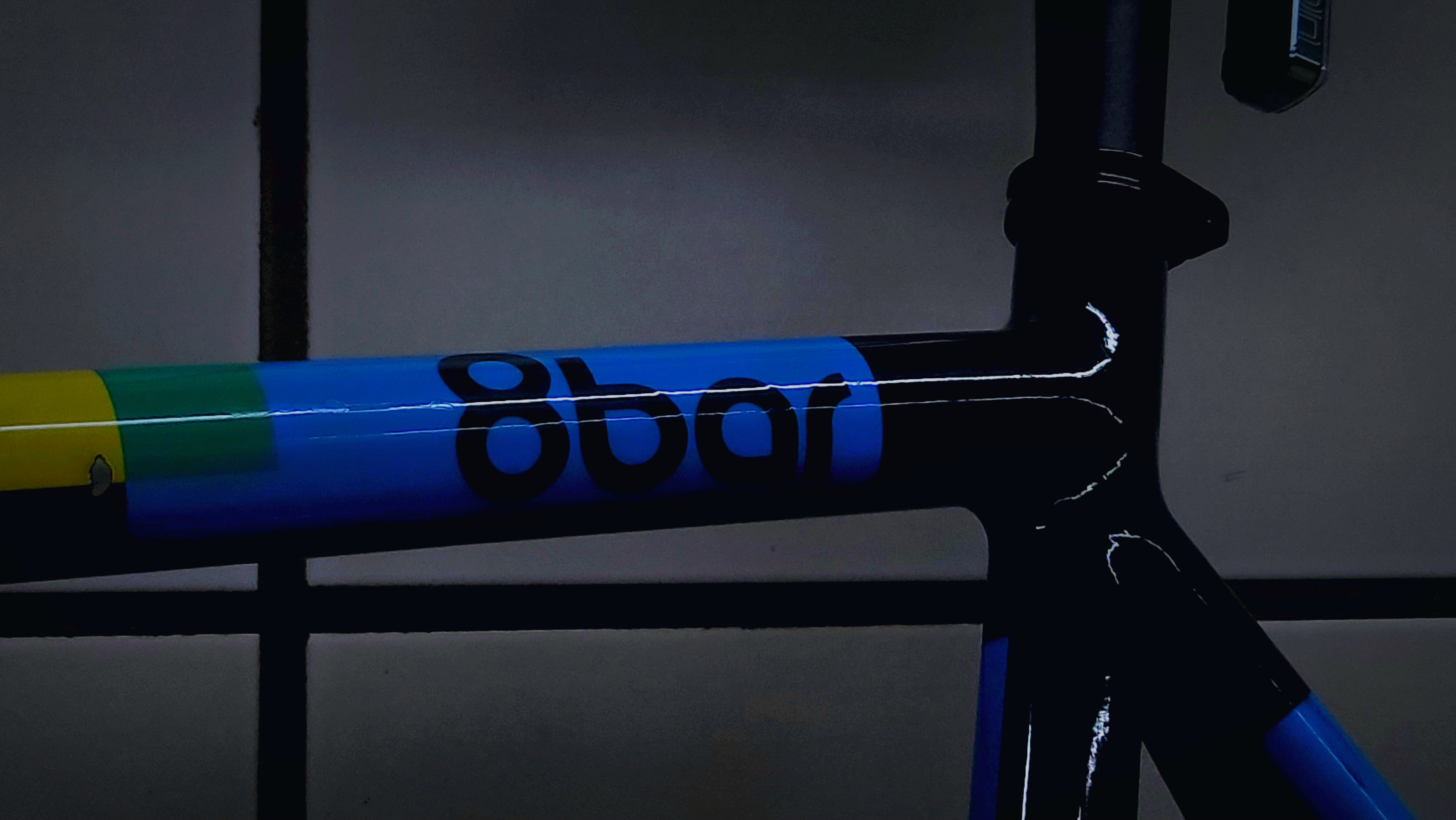 8bar 주인장
