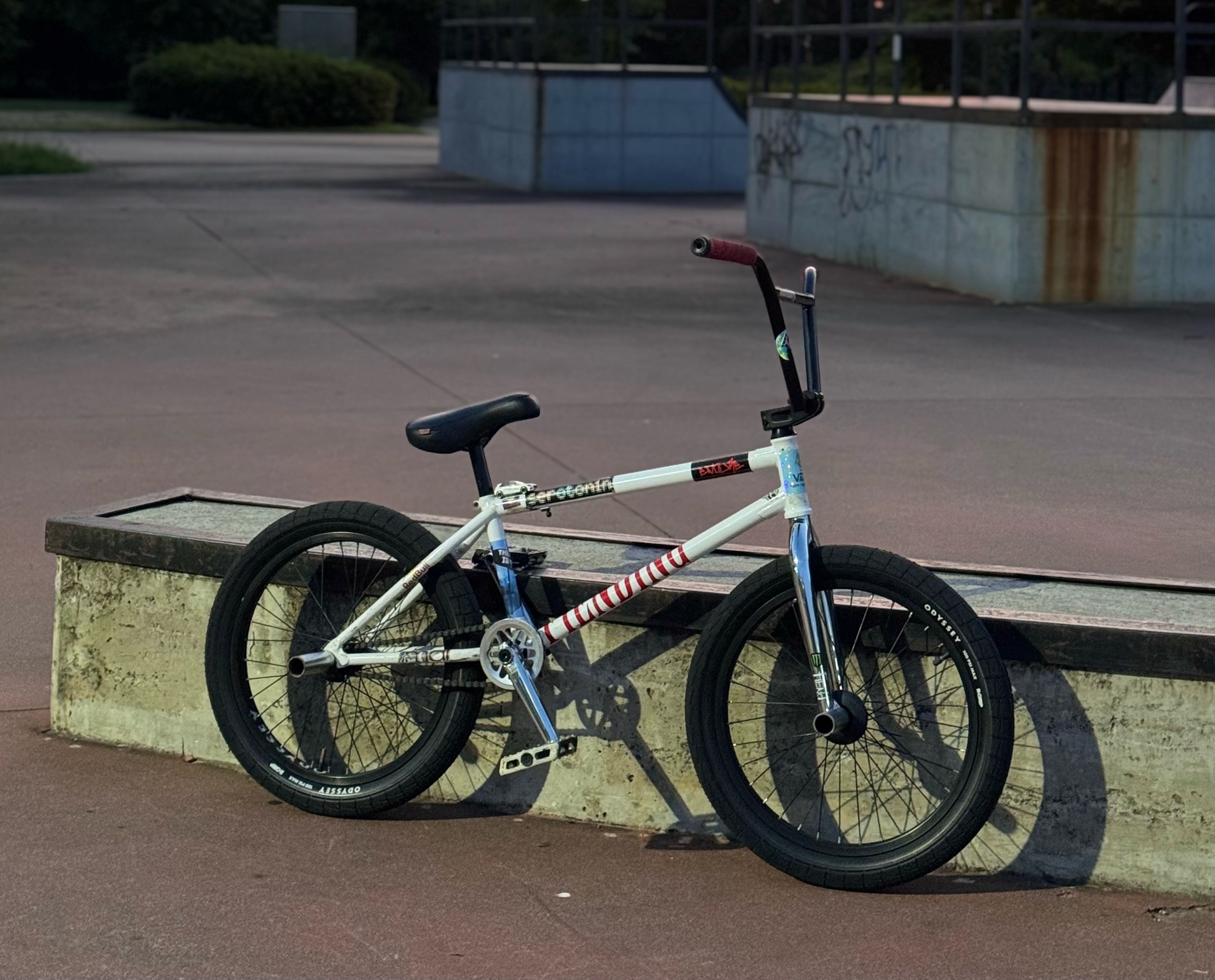 Fiend mills’s signature frame based custom bike 픽시 자전거 셋업 사진 2