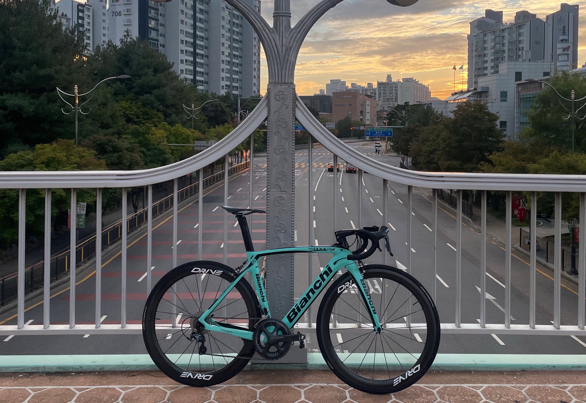 Bianchi 올트레 xr4 로드 자전거 셋업 사진 2