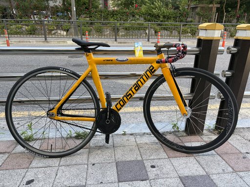 콘스탄틴 어베인 구형 픽시 자전거 사진