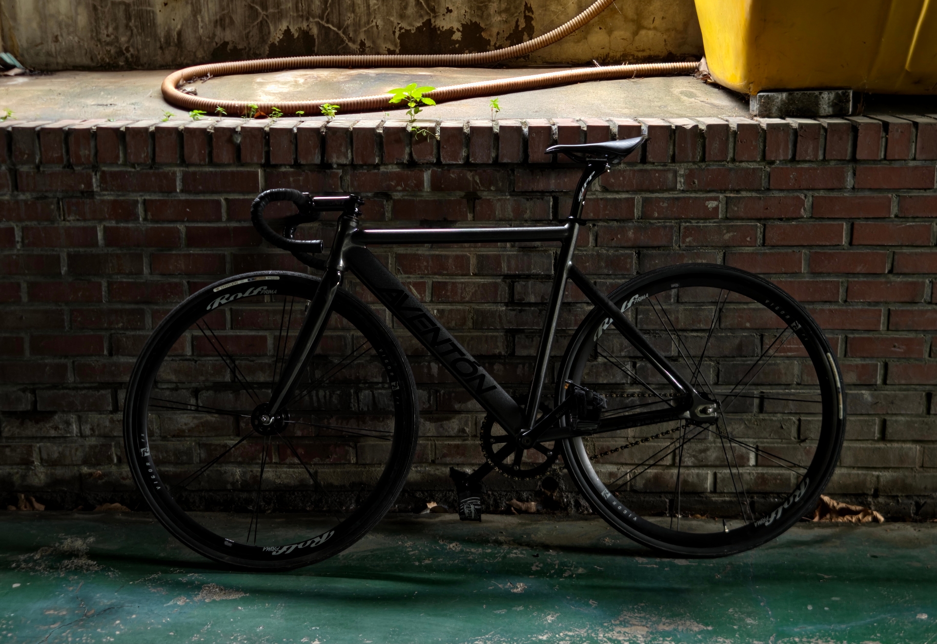 Aventon CORDOVA 픽시 자전거 셋업 사진 5