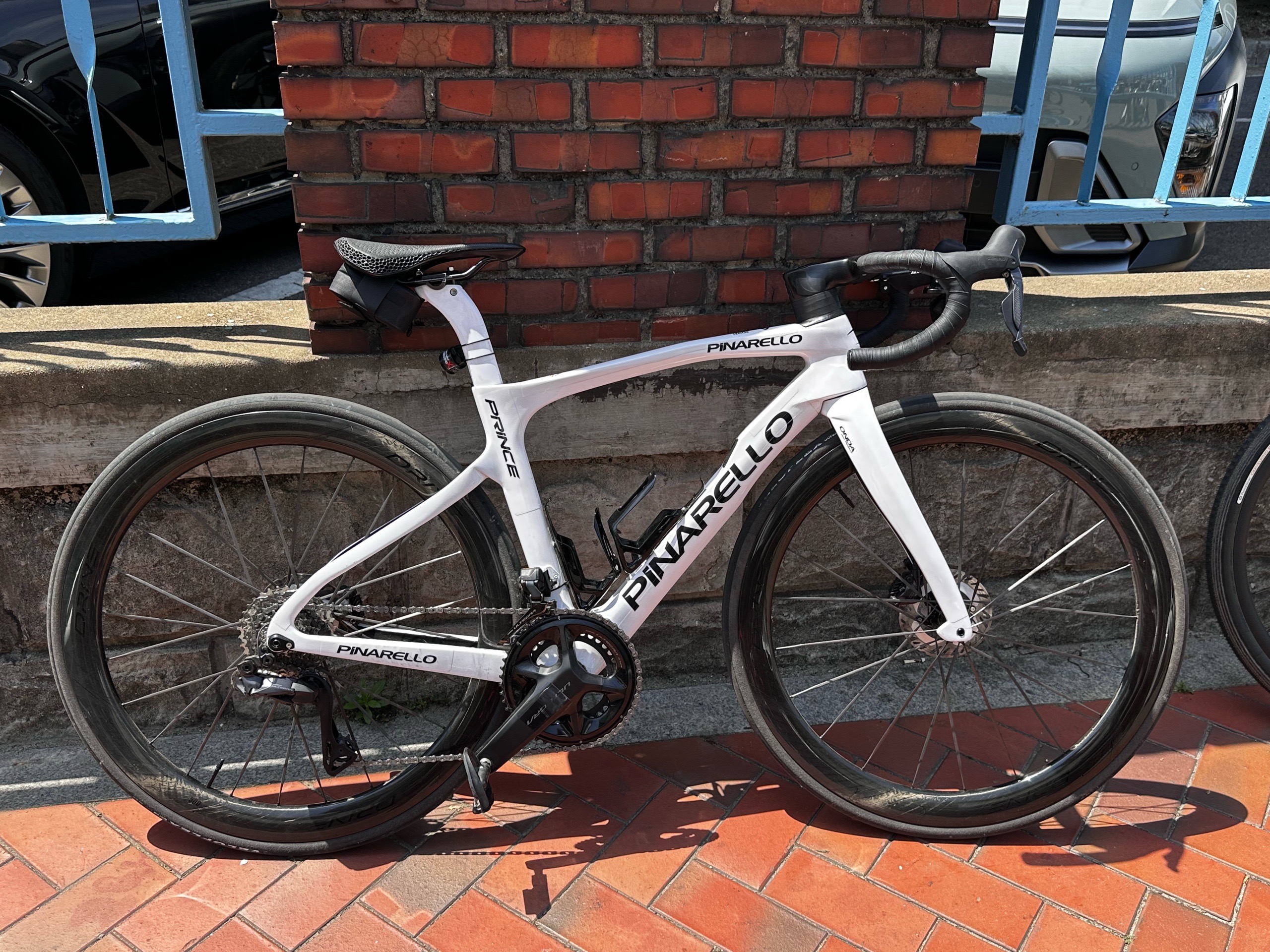 Pinarello prince 픽시 자전거 셋업 사진 4