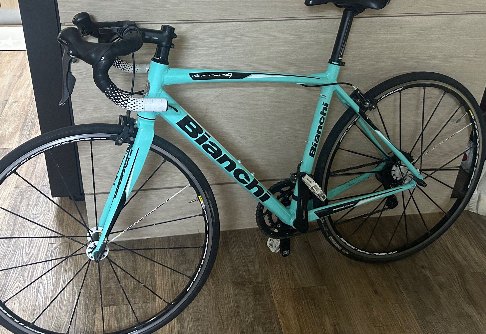 Bianchi Nirone7 로드 자전거 셋업 사진 2