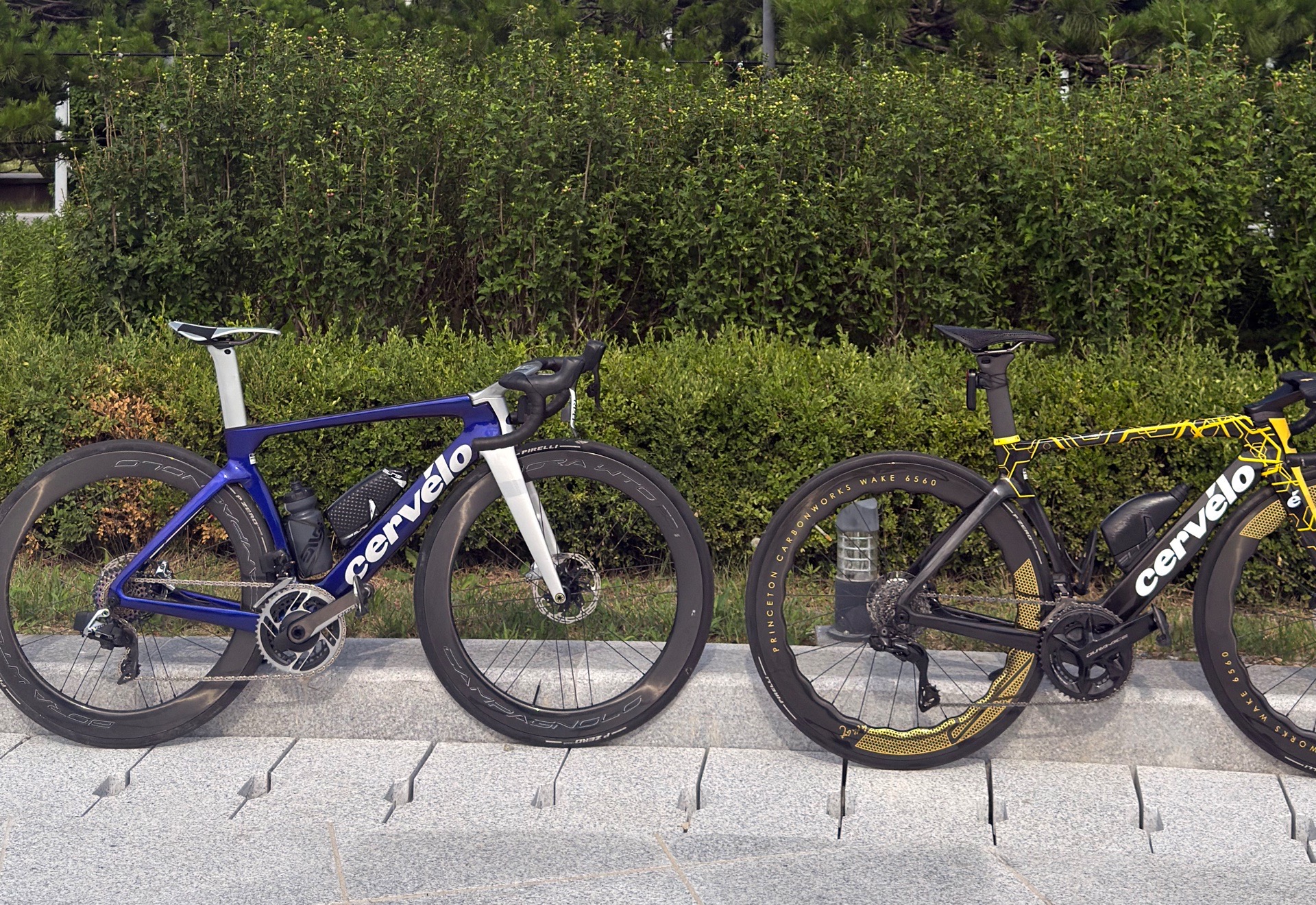 Cervélo S5 로드 자전거 셋업 사진 1
