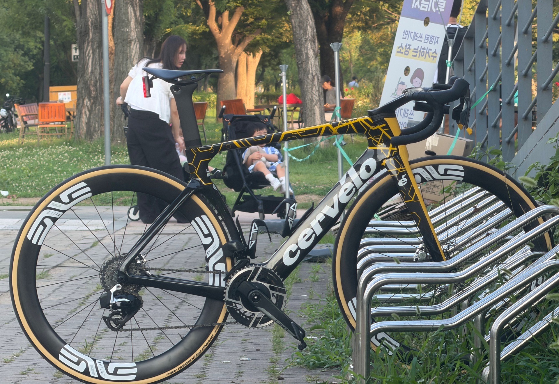 Cervélo s5 로드 자전거 셋업 사진