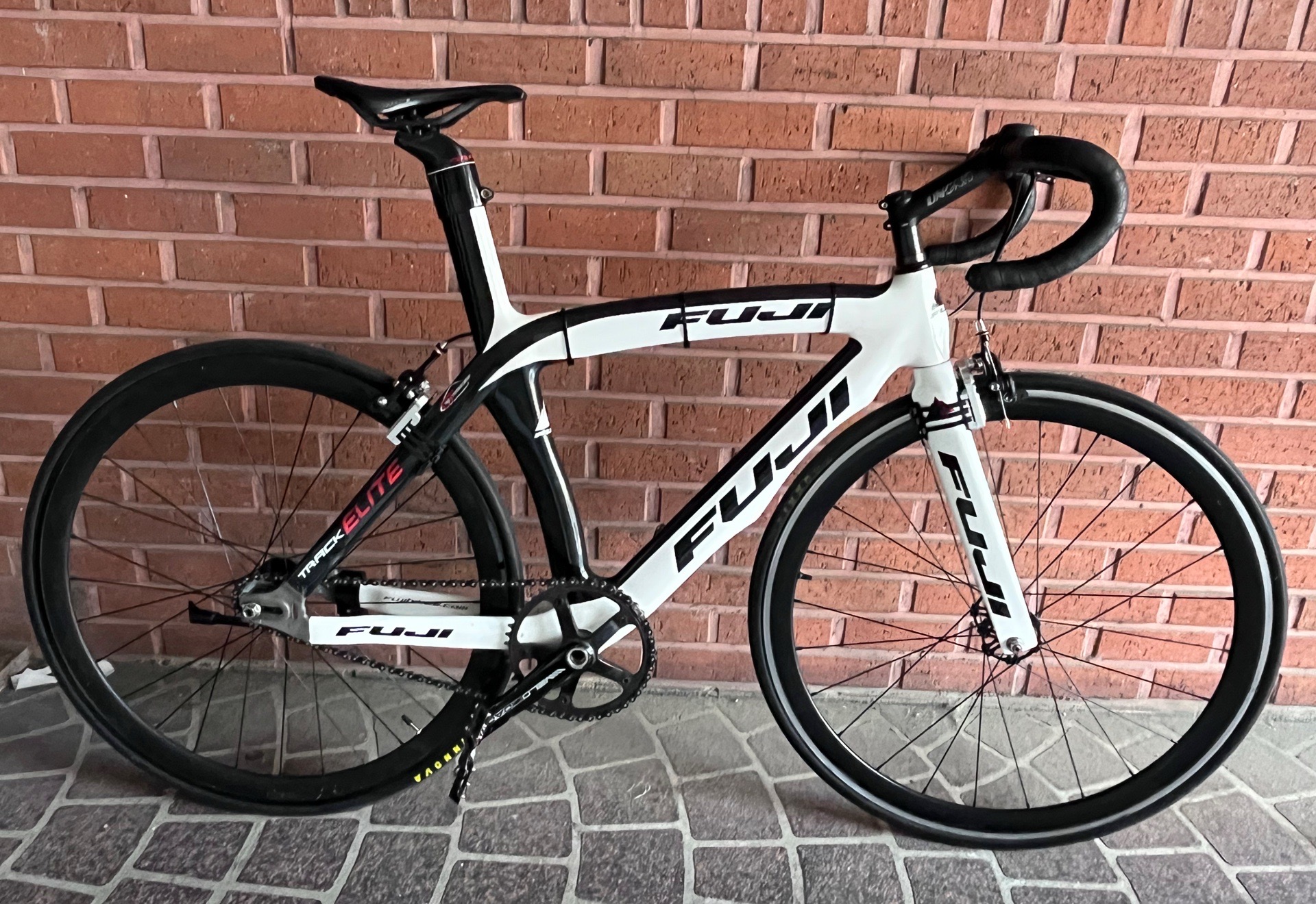 Fuji track elite 2010 픽시 자전거 셋업 사진 4